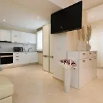 Zlatko Apartment *